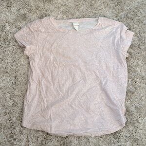 H&M White Top withh Coral Speckles